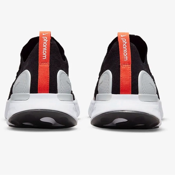 Men's Size 7/Women's Size 8.5 Nike React Phantom Run Flyknit 2 - Picture 4 of 9